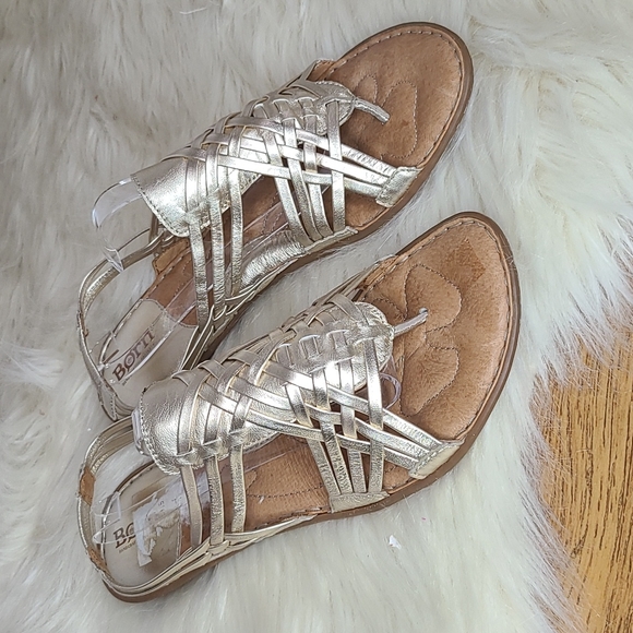 Born Shoes - Born champagne gold metallic gladiator sandals 10
